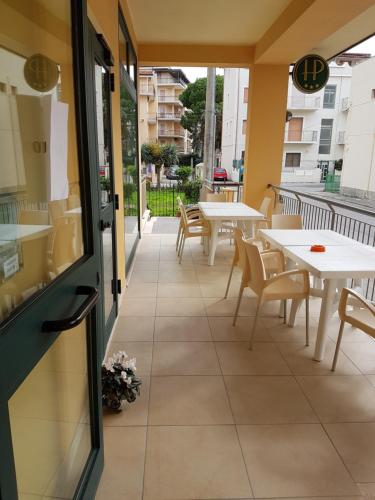 Pino Hotel