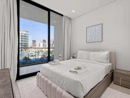 Modern 1BR Hideaway In Binghatti Phoenix-JVC - image 8