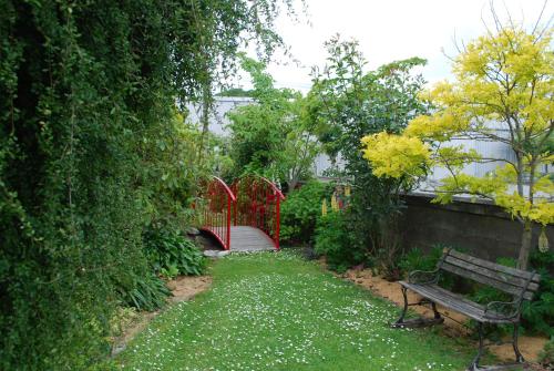razgled, Hall on the Terrace in Temuka