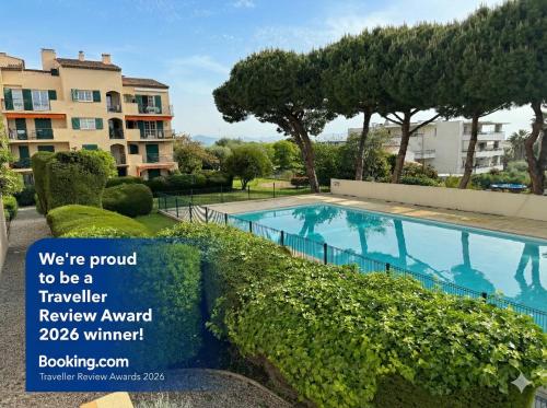 Superb apartment in provenzal residence with pool