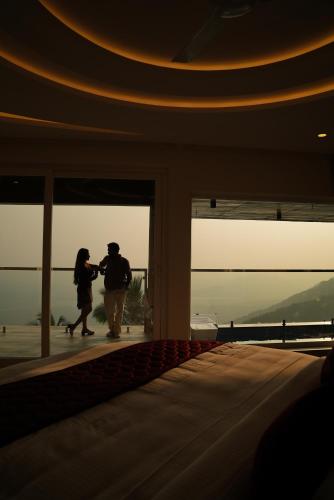 Balkons/terase, Mount Stratus Resort in Chemancheri
