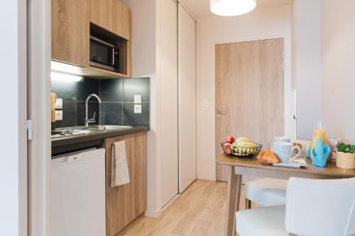 Konyha, Quality Aparthotel Dinan in Dinan