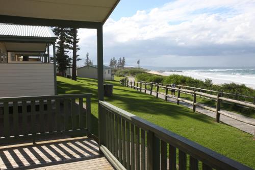 2 bedrooms, 5 beds
