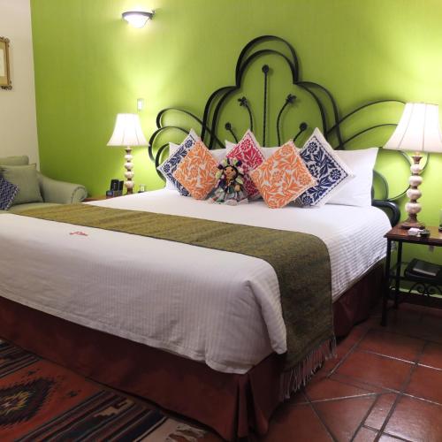 King Suite image 3