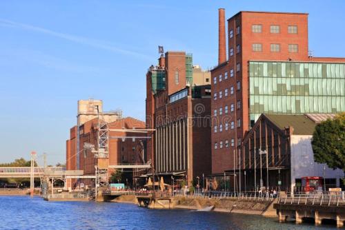 City Apartment 3 #Netflix &Wlan &Kaffee Maschine & Zentral & 500m Innenhafen & 2 min U Bahn in Duisburg, Deutschland