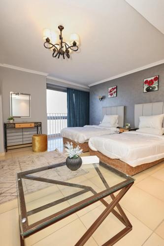 2 twin beds