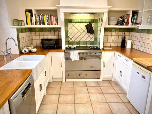 Domaine de Cascaret - sleeps 16 - July - August only in Montreal (Languedoc-Roussillon)