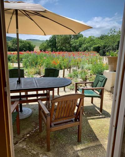 Balkons/terase, Domaine de Cascaret - sleeps 16 - July - August only in Montreal (Languedoc-Roussillon)