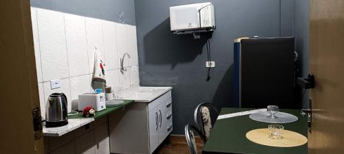 Kitchen, STUDIO VILA MARIA ,EXPO CENTER ,ANHEMBI ,Rodoviaria ,BRAS in Vila Maria