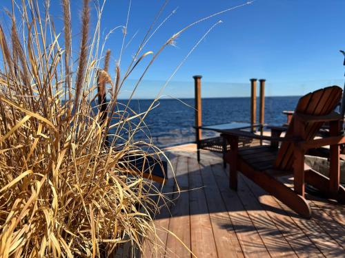 Comfort & Stunning Lake View - Vaela