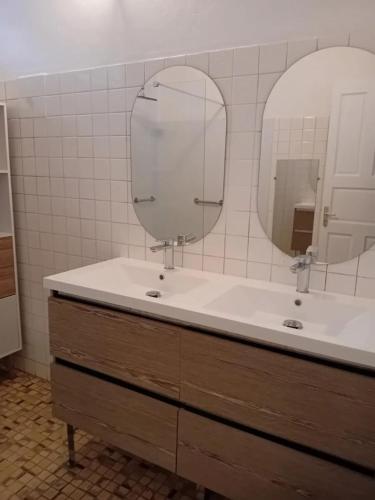 Appartement confortable avec jacuzzi à Le Gosier 70 m² - image 4