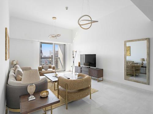 Luxurious High Floor 1BDR With Full Sea View-Cayan48 - main image