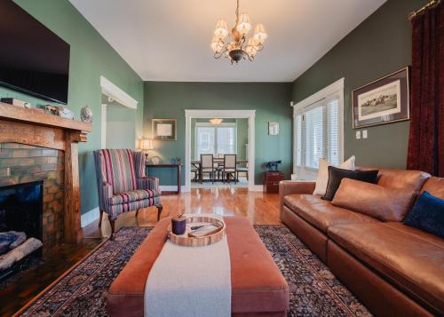 . Cozy Historic 4 bedroom home