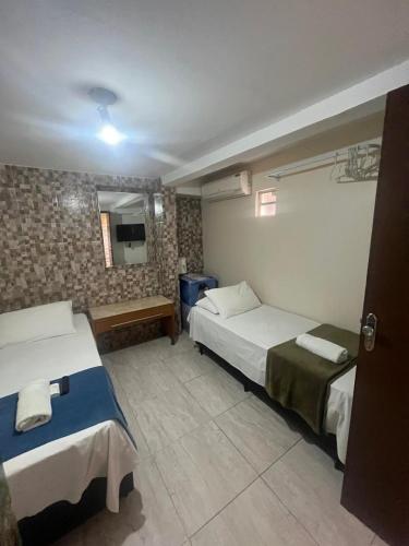 2 twin beds, 1 bunk bed