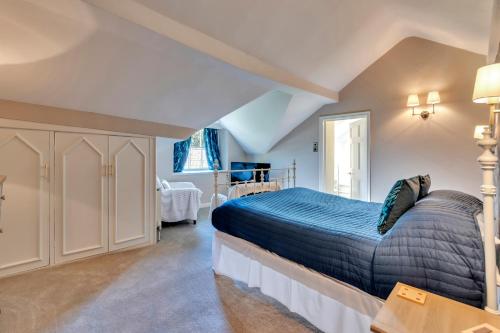 Tyddyn Llan Restaurant with Rooms - Tap to explore photos