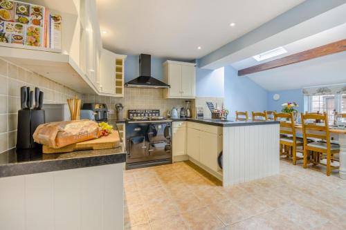 Seadmed, 4 Bed in Bronington oc-g32599 in Hammer