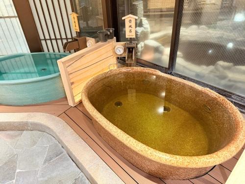 Full-sized bathtubs