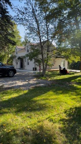 Licensed-8 Acre Estate, Trail & Stream with 3 Beds
