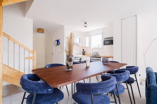 Grande maison moderne a Saint-Jean – 10 voyageurs in Saint-Jean