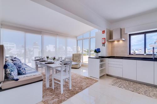 Carteia Beachfront at Praia da Gaivota - image 2