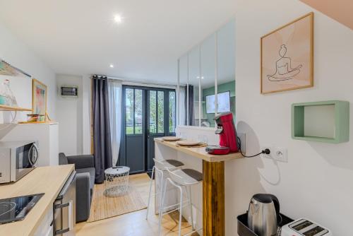 Le Studio Mermoz - Parking gratuit - Airport 15min in 梅里尼亞克