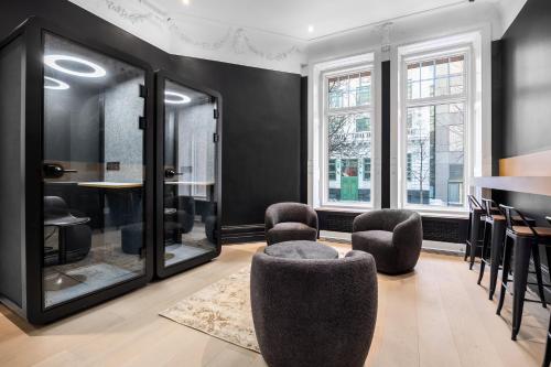 Lobby, Capsule Residence in Montreal (QC)