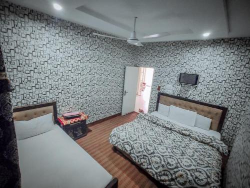Getaway lodge Guesthouse - image 11