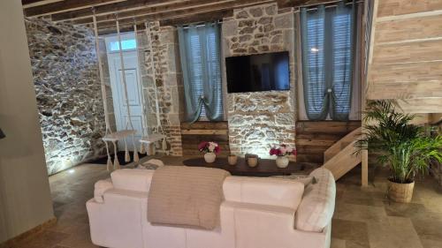 Love room- Le Cocon Osé (Love room- Le Cocon Ose) in Autun