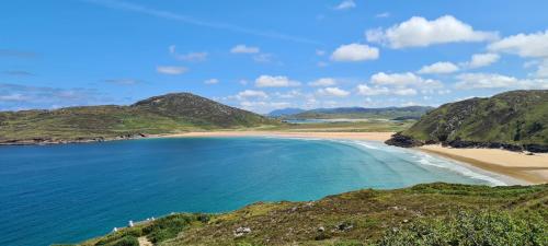 Wild Ocean Embrace - 5 min from surfing in Tullaghan