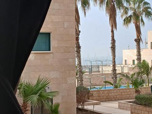 ים שלווה ואהבה in 艾殊科隆