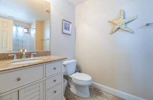 Serenity in Nags Head - MP 11 Oceanfront Ocean View Pool Hot Tub Pets OK YR Flex Stays - image 4