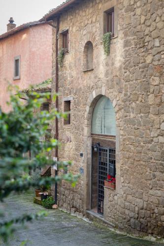 Romantic House in Bassano in Teverina