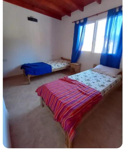 Casa amarilla in Aguas Verdes