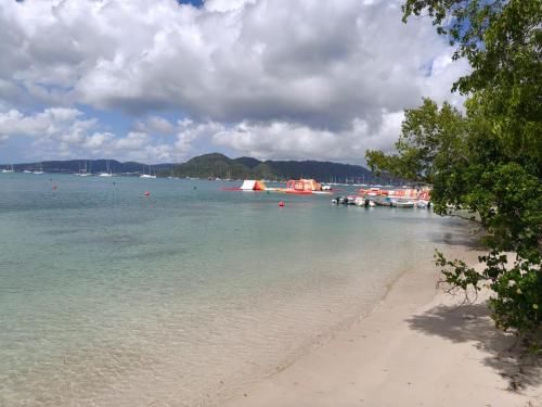 Bãi biển, Hauts de Caritan in Sainte-Anne