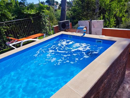 Relax House Barcelone, Сан-Эстеве-Сесровирес