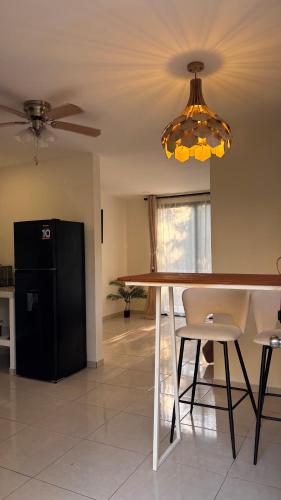 Miles Away Boutique Villa in 哥巴諾