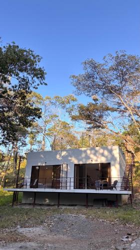 Miles Away Boutique Villa in 哥巴諾