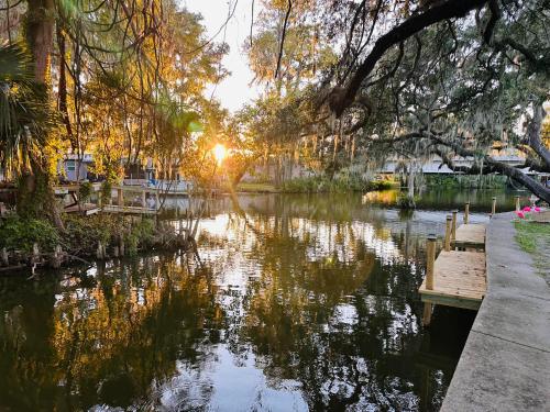 A környék, Cottage 33, Pineapple Place - Dora Canal Court - a downtown, waterfront community in Tavares (Florida)