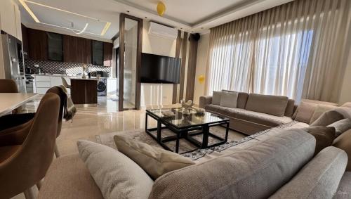 Modern apartment near the UK embassy in abdoun - image 3