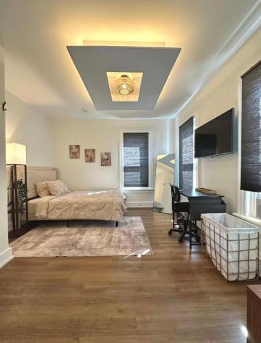 Travel Nurse House by Yale!