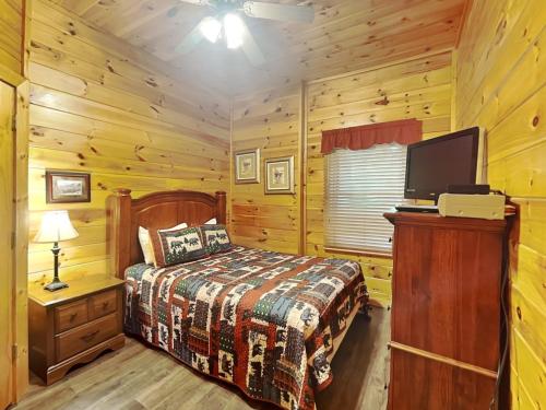 Aspen's Envy 4 Bedrooms Sleeps 16 Pool Table Hot Tub Mountain Views - image 19