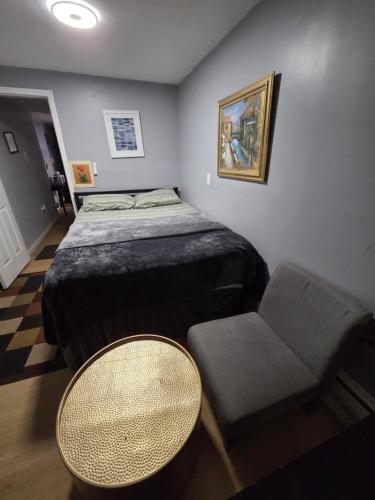 Ground Floor Mini studio in a 3BR with private bath and toilet - Nutley, NJ