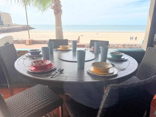 Las Gaviotas 2BR 2BA Ocean View 1st FL- 413