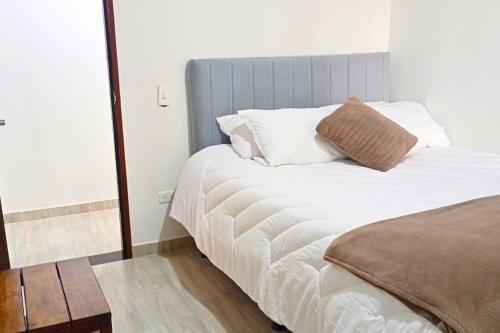 Habitación 203 Apartahotel Los Pinos