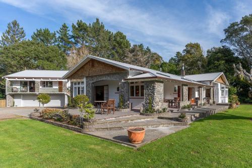 St Georges Woodlands Farmstead in Urenui