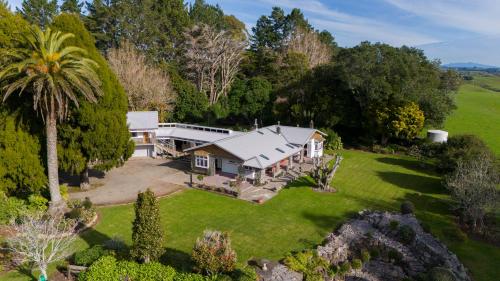 St Georges Woodlands Farmstead in Urenui