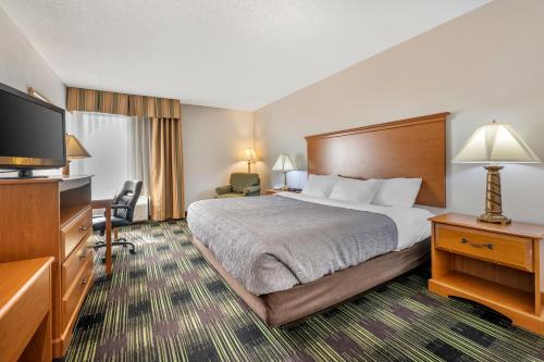 Quality Inn near Amish Country - image 18
