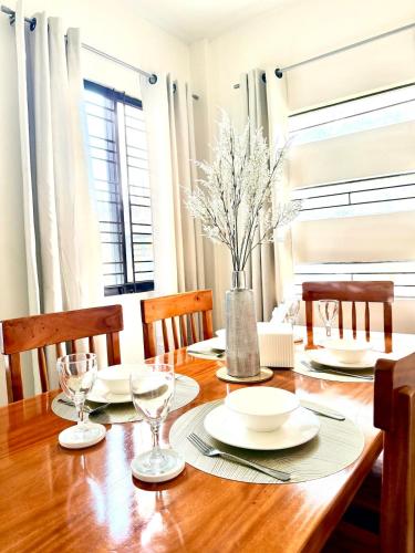 The Eastcape By: Akeisha - Bacolod