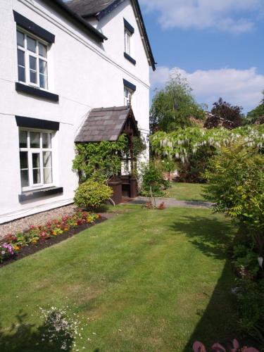 Church End Farm Bed and Breakfast Liverpool