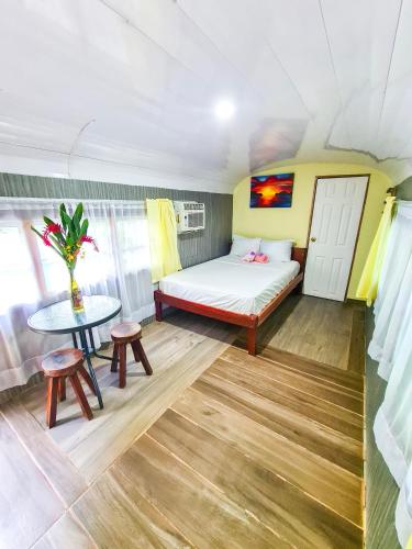 Hospedaje Combi dream bird in Coco